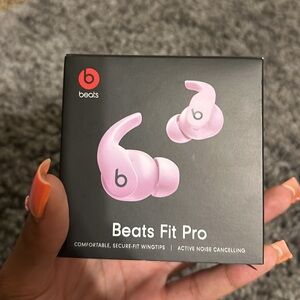 Beats fit pro